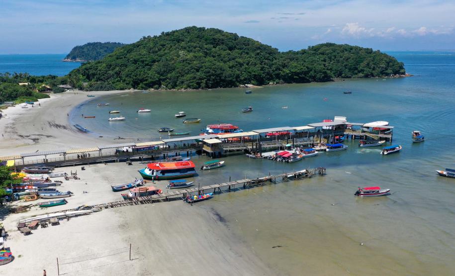 SEIL lança edital para contratar projetos e fabricar catamarãs para travessia da Ilha do Mel