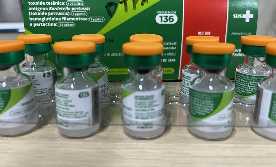 Com mais de 160 mil doses aplicadas, Paraná divulga novo balanço da força-tarefa de vacinação nas escola