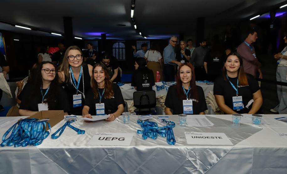 Estado viabiliza com o Google qualificação em IA para alunos das universidades estaduais