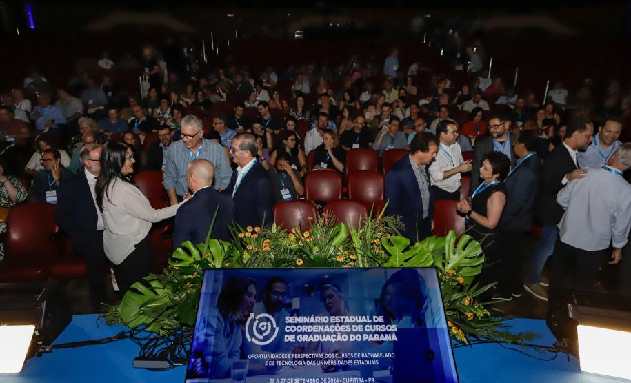 Estado viabiliza com o Google qualificação em IA para alunos das universidades estaduais