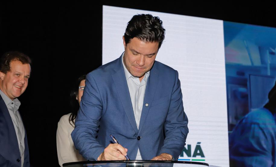 Estado viabiliza com o Google qualificação em IA para alunos das universidades estaduais