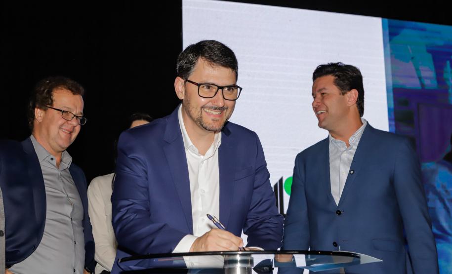 Estado viabiliza com o Google qualificação em IA para alunos das universidades estaduais