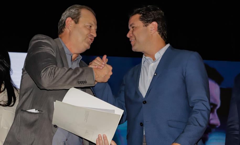 Estado viabiliza com o Google qualificação em IA para alunos das universidades estaduais