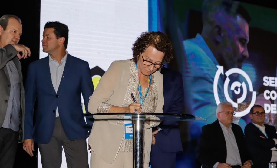 Estado viabiliza com o Google qualificação em IA para alunos das universidades estaduais