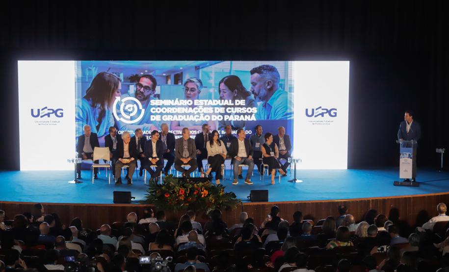 Estado viabiliza com o Google qualificação em IA para alunos das universidades estaduais