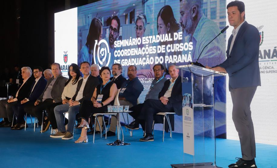 Estado viabiliza com o Google qualificação em IA para alunos das universidades estaduais