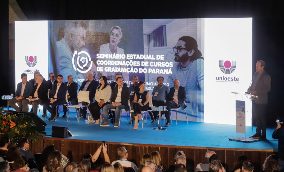 Estado viabiliza com o Google qualificação em IA para alunos das universidades estaduais
