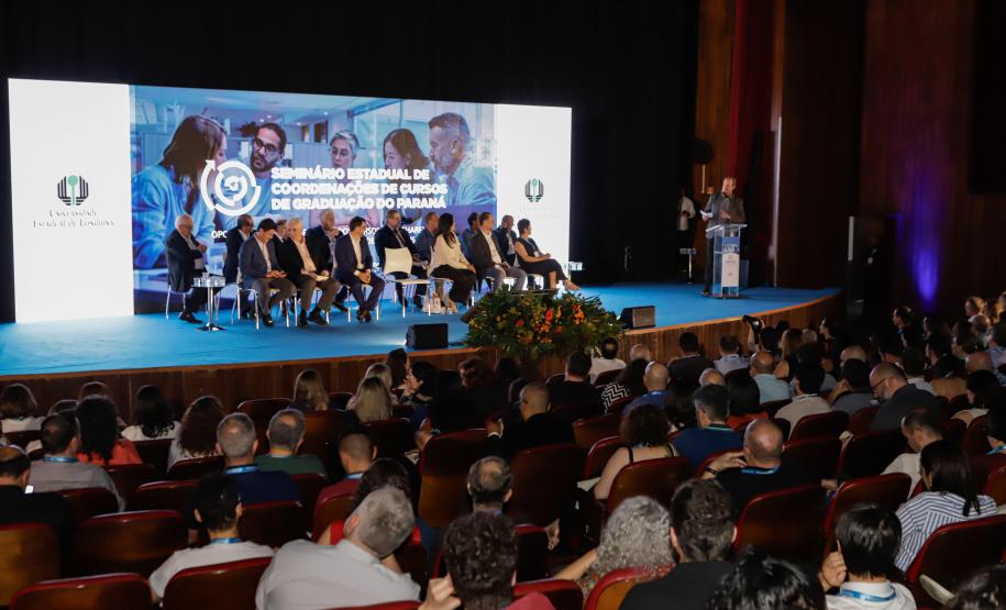 Estado viabiliza com o Google qualificação em IA para alunos das universidades estaduais