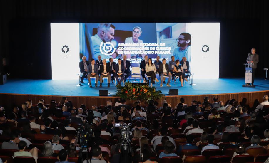 Estado viabiliza com o Google qualificação em IA para alunos das universidades estaduais