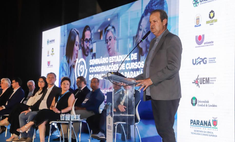 Estado viabiliza com o Google qualificação em IA para alunos das universidades estaduais