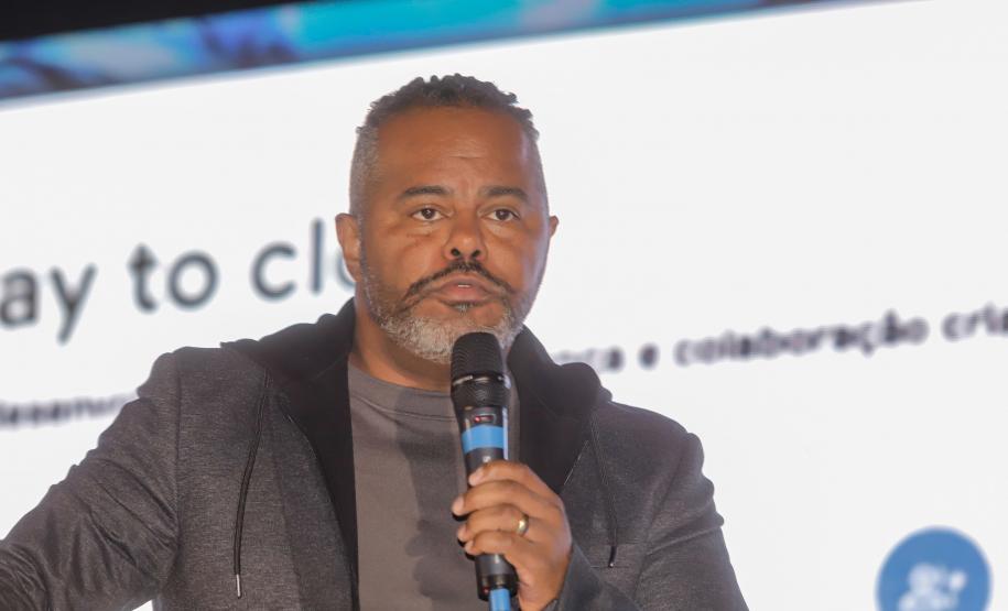 Estado viabiliza com o Google qualificação em IA para alunos das universidades estaduais