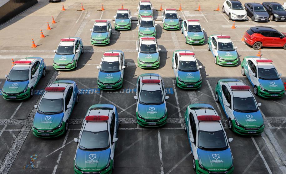 Curitiba, 23 de setembro de 2024 - O governador Carlos Massa Ratinho Junior realiza a entrega de veículos destinados ao serviço de transporte de órgãos.