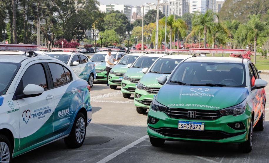 Curitiba, 23 de setembro de 2024 - O governador Carlos Massa Ratinho Junior realiza a entrega de veículos destinados ao serviço de transporte de órgãos.