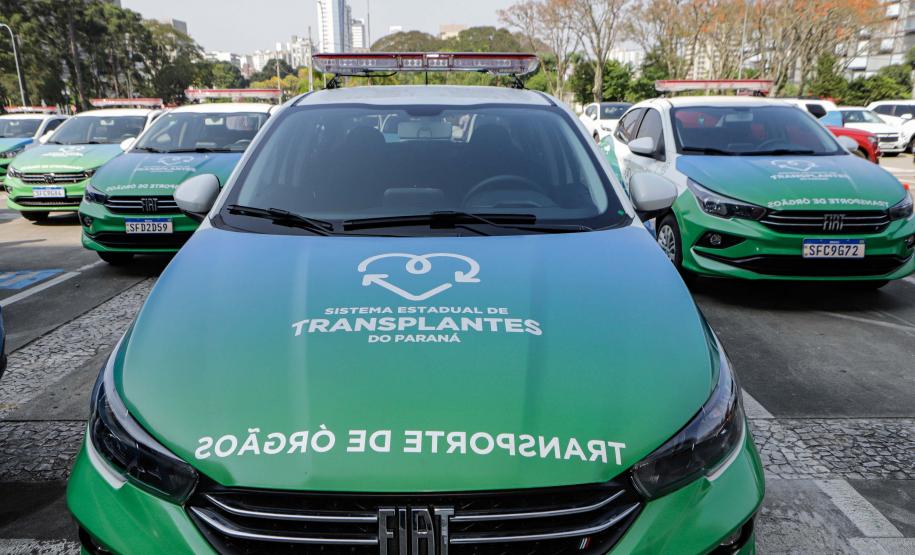 Curitiba, 23 de setembro de 2024 - O governador Carlos Massa Ratinho Junior realiza a entrega de veículos destinados ao serviço de transporte de órgãos.
