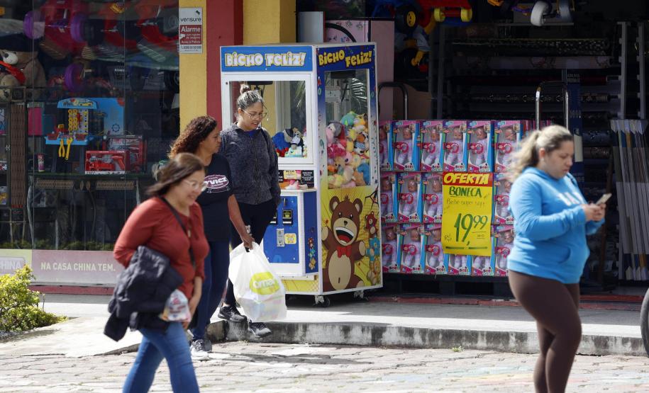 Volume de vendas do comércio do Paraná cresce 5,5% de janeiro a agosto de 2024