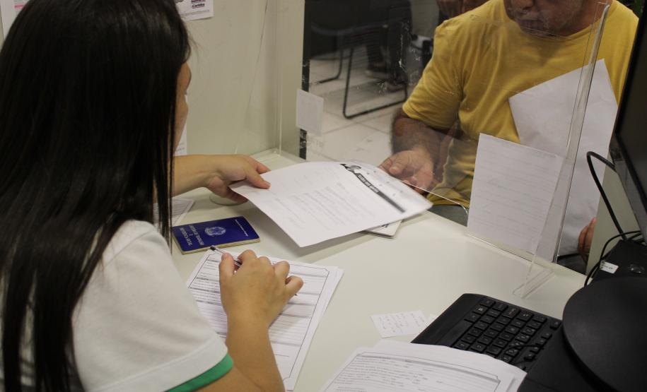 Oportunidade em todo Paraná: semana começa com 22,3 mil vagas de emprego