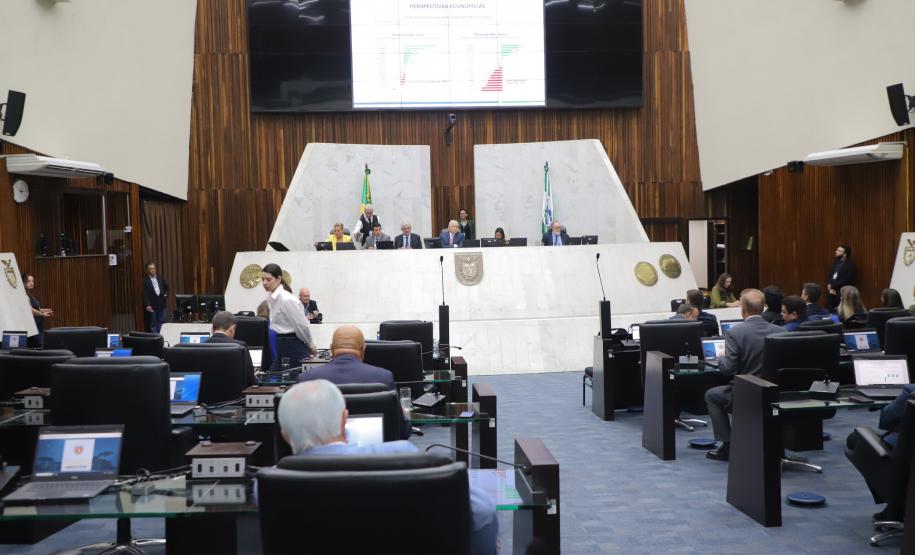 Prestação de contas: Paraná teve aumento real de 74,3% no investimento público em 2024