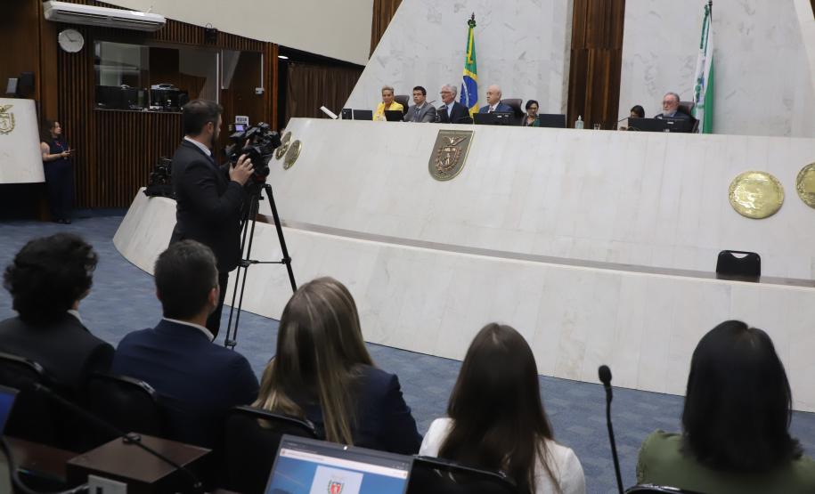 Prestação de contas: Paraná teve aumento real de 74,3% no investimento público em 2024