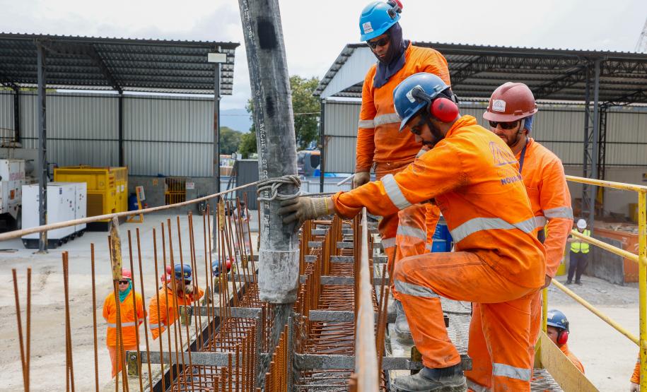 Ponte de Guaratuba já tem 415 trabalhadores contratados e impulsiona empregos no Litoral