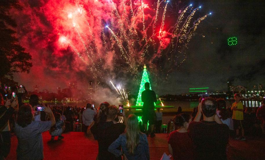 Calendário de novembro tem shows natalinos, festas religiosas e frango na telha