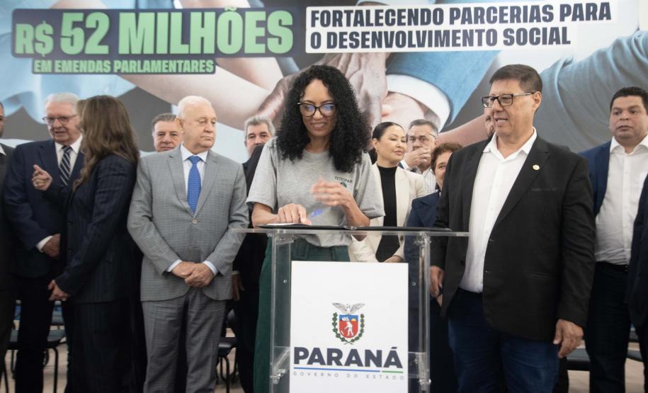 Governador anuncia R$ 52 milhões em emendas para organizações sociais