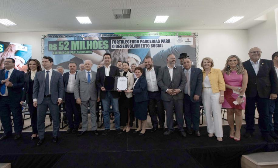 Governador anuncia R$ 52 milhões em emendas para organizações sociais