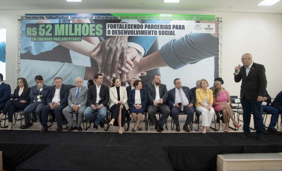 Governador anuncia R$ 52 milhões em emendas para organizações sociais