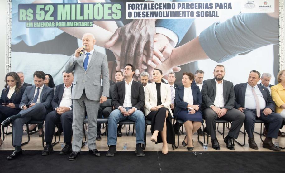 Governador anuncia R$ 52 milhões em emendas para organizações sociais