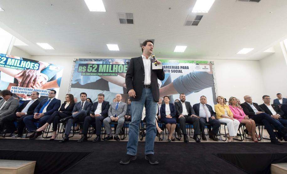 Governador anuncia R$ 52 milhões em emendas para organizações sociais