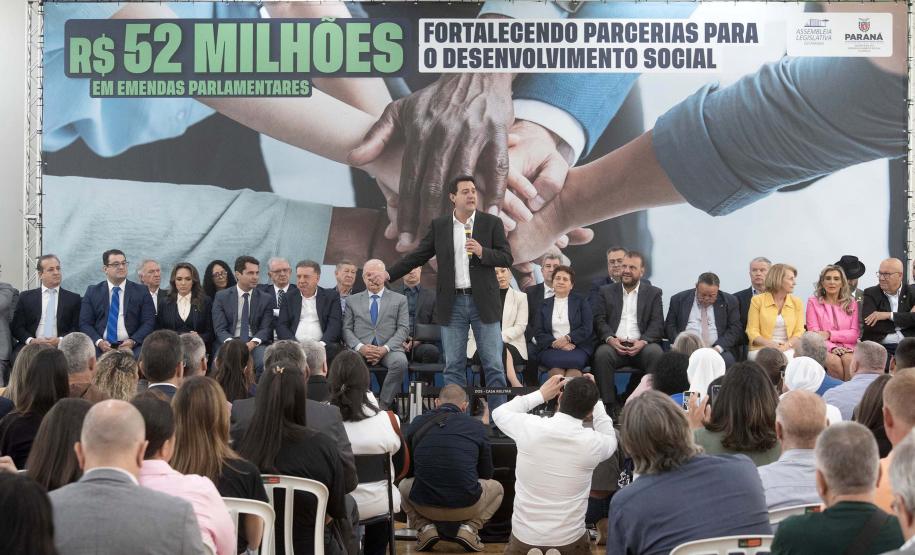Governador anuncia R$ 52 milhões em emendas para organizações sociais
