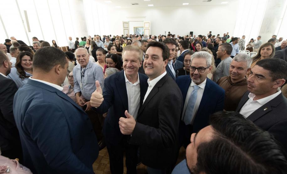 Governador anuncia R$ 52 milhões em emendas para organizações sociais