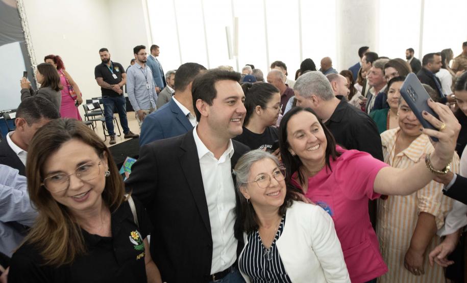 Governador anuncia R$ 52 milhões em emendas para organizações sociais