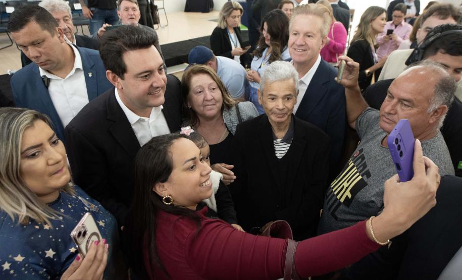 Governador anuncia R$ 52 milhões em emendas para organizações sociais