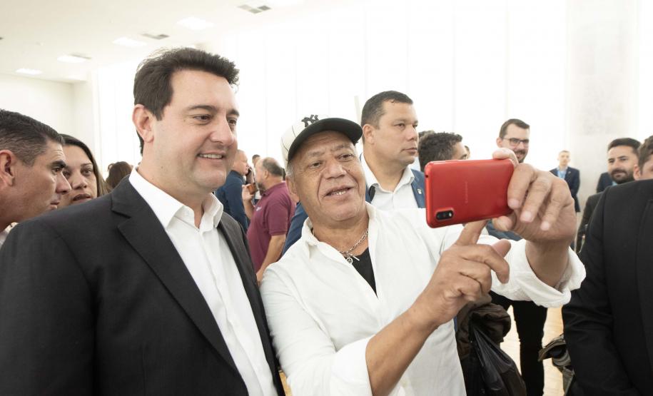 Governador anuncia R$ 52 milhões em emendas para organizações sociais