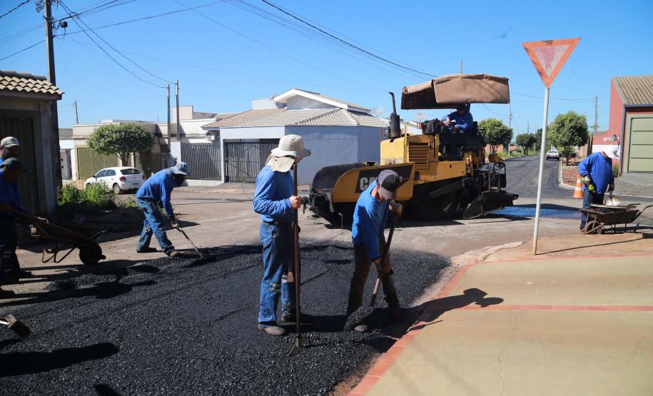 Estado já aplicou R$ 1,7 bilhão em obras e melhorias nos municípios do Paraná em 2024
