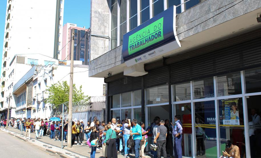 Agências do Trabalhador colocaram 150,2 mil pessoas em vagas de emprego em 10 meses