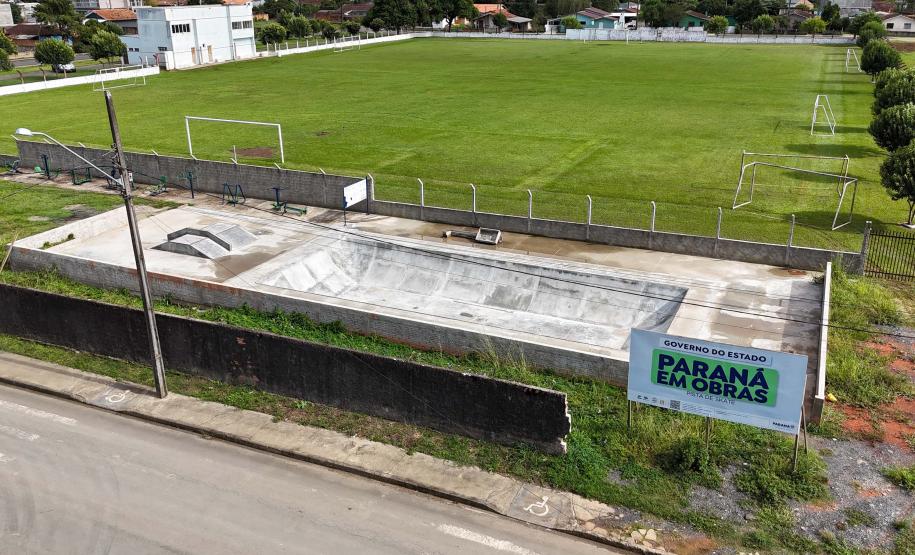 Estado já aplicou R$ 1,7 bilhão em obras e melhorias nos municípios do Paraná em 2024