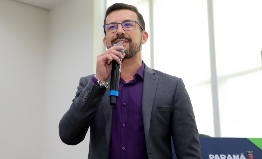 O governador Carlos Massa Ratinho Junior liberou nesta terça-feira (10) um pacote de R$ 502 milhões em investimentos para fortalecer a estratégia de regionalização dos serviços de saúde no Paraná.