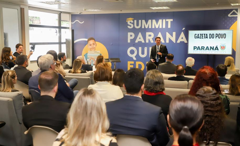 Ratinho Junior destaca conquistas da educação em evento da Gazeta do Povo