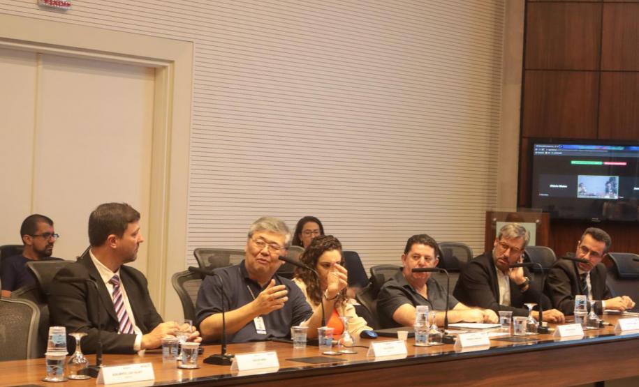 Descomplica Paraná gera acréscimo de R$ 384 milhões ao PIB do Estado em 2024