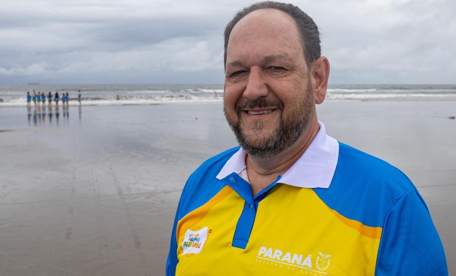 Pontal do Paraná, 29 de janeiro de 2025 - Serviço de cadeira anfíbia está disponível no litoral paranaense.