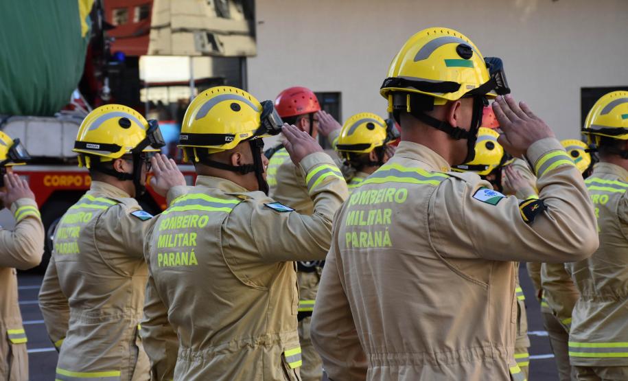 Com aval de Ratinho Junior, Estado dá início a concurso para contratar 2,6 mil PMs e bombeiros