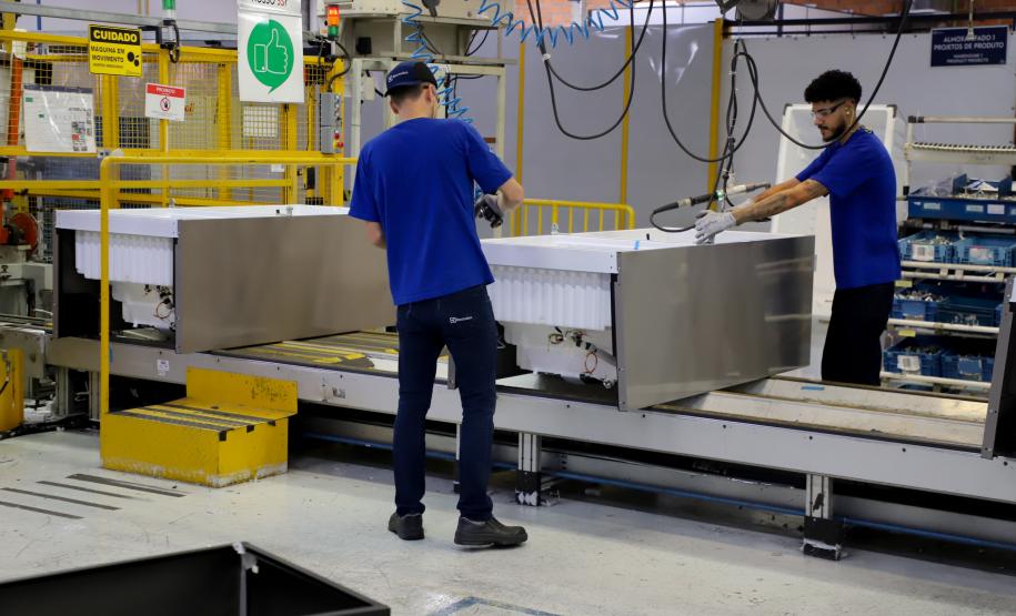 Com destaque para indústria, Agências do Trabalhador têm 17,3 mil vagas de emprego