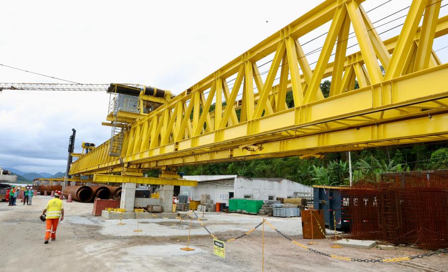 Com avanços na estrutura, Ponte de Guaratuba alcança 35,3% de execução