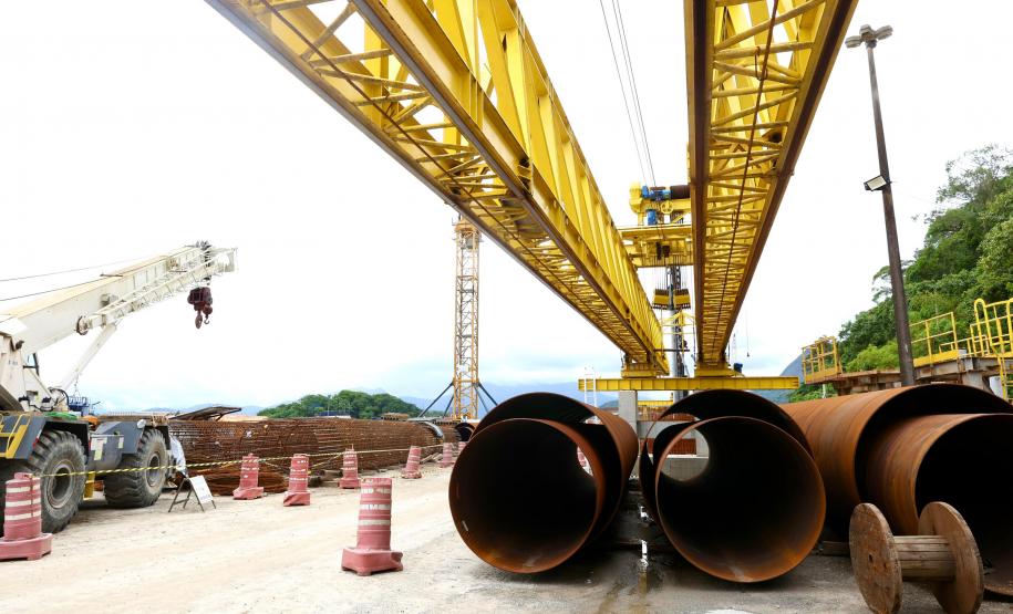 Com avanços na estrutura, Ponte de Guaratuba alcança 35,3% de execução