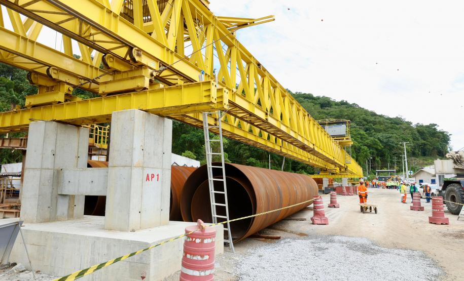 Com avanços na estrutura, Ponte de Guaratuba alcança 35,3% de execução