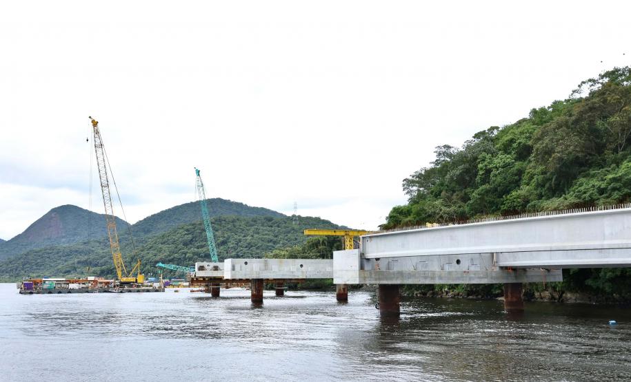 Com avanços na estrutura, Ponte de Guaratuba alcança 35,3% de execução