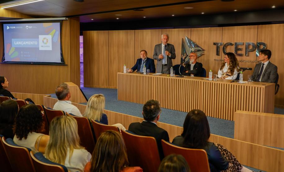 Vice-Governador participa do evento Prospera, do TCE-Paraná