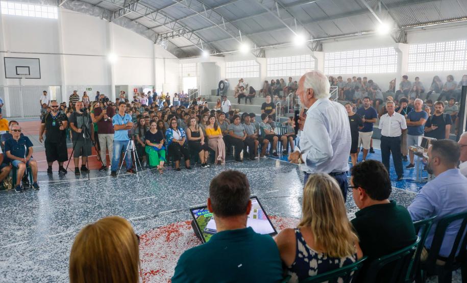 Com investimento de R$ 12,7 milhões, Estado inaugura o Colégio Aníbal Khury em Guaratuba