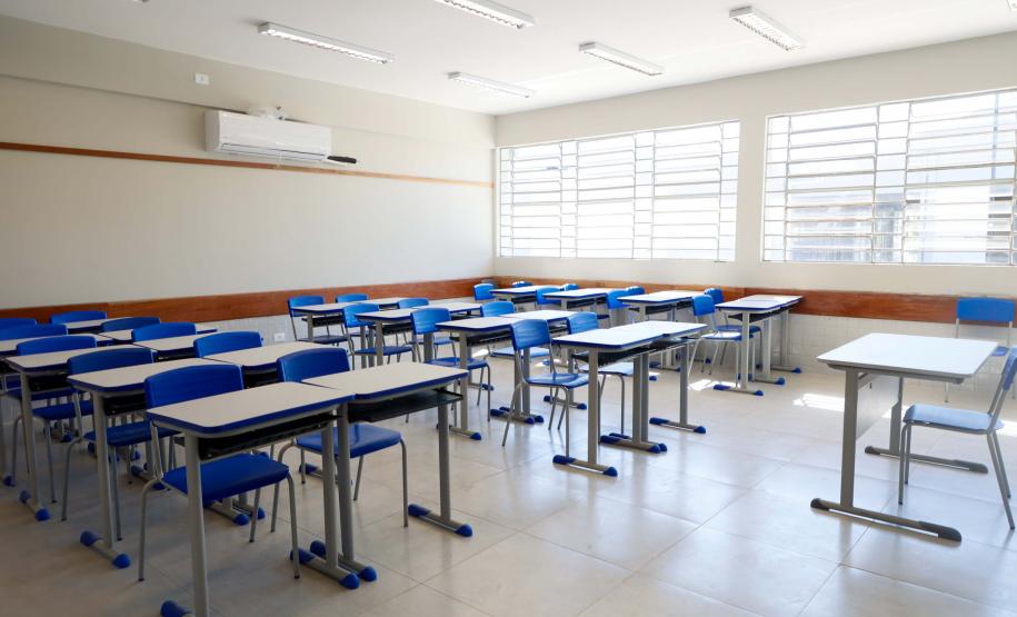 Com investimento de R$ 12,7 milhões, Estado inaugura o Colégio Aníbal Khury em Guaratuba